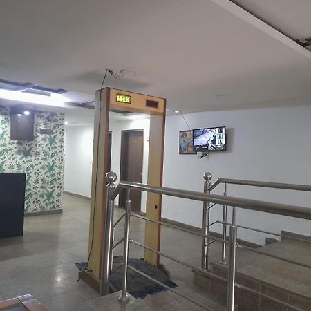 Hotel Airport Aditya Inn Nova Deli Exterior foto